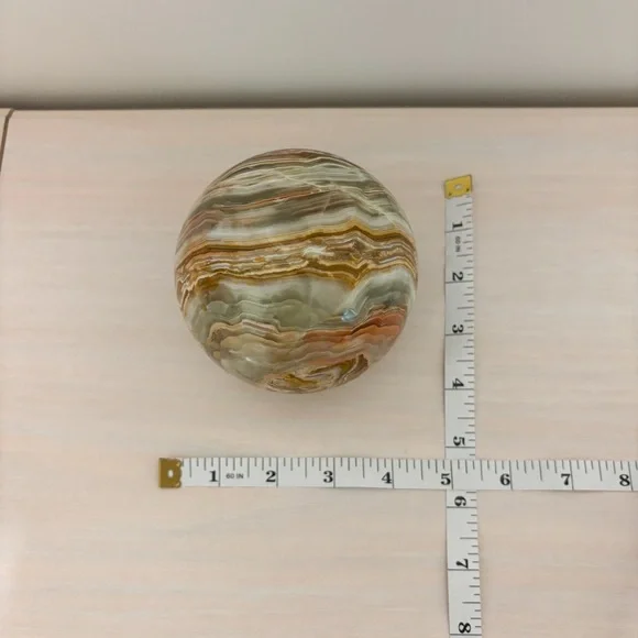 Large Onyx Sphere - Approx. 4" Diameter / 12" Circumference - Picture 6 of 7